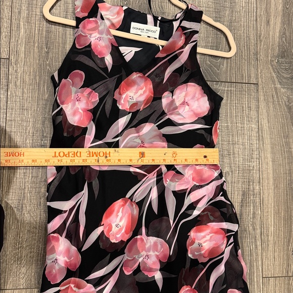 Beautiful Silk Donna Ricco Dress size 6 - Picture 10 of 10